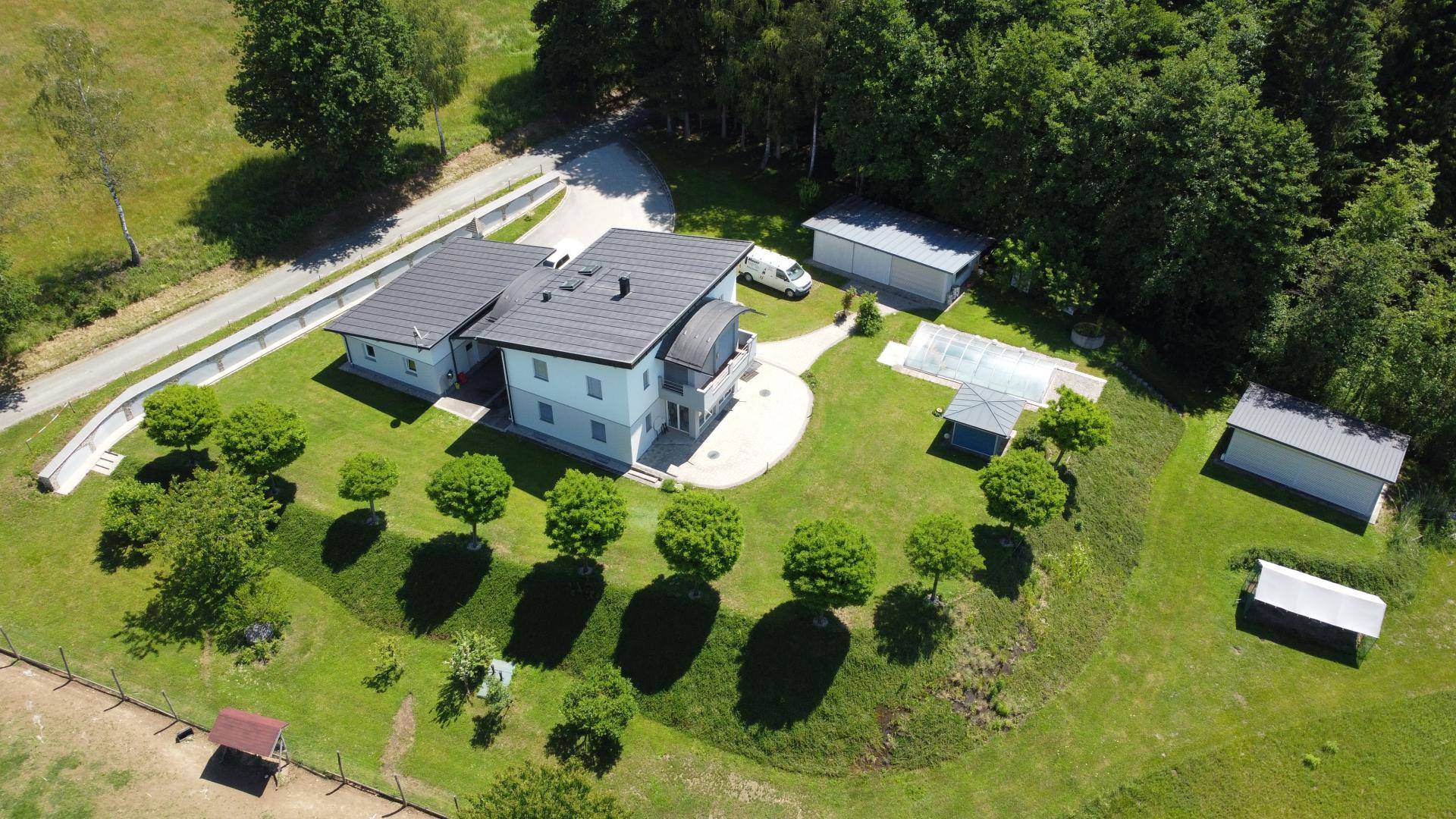 Außergewöhnliches Refugium in Ruhe- und Alleinlage (erweiterbar auf ca. 5 ha) – další