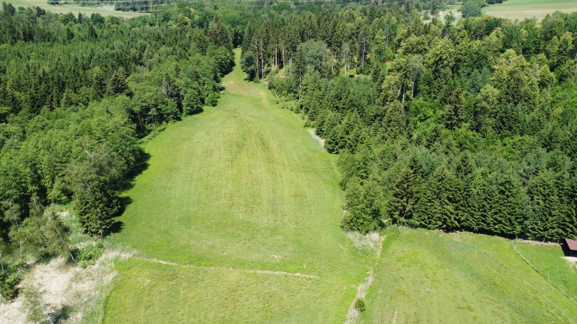 Außergewöhnliches Refugium in Ruhe- und Alleinlage (erweiterbar auf ca. 5 ha) – pohled 3