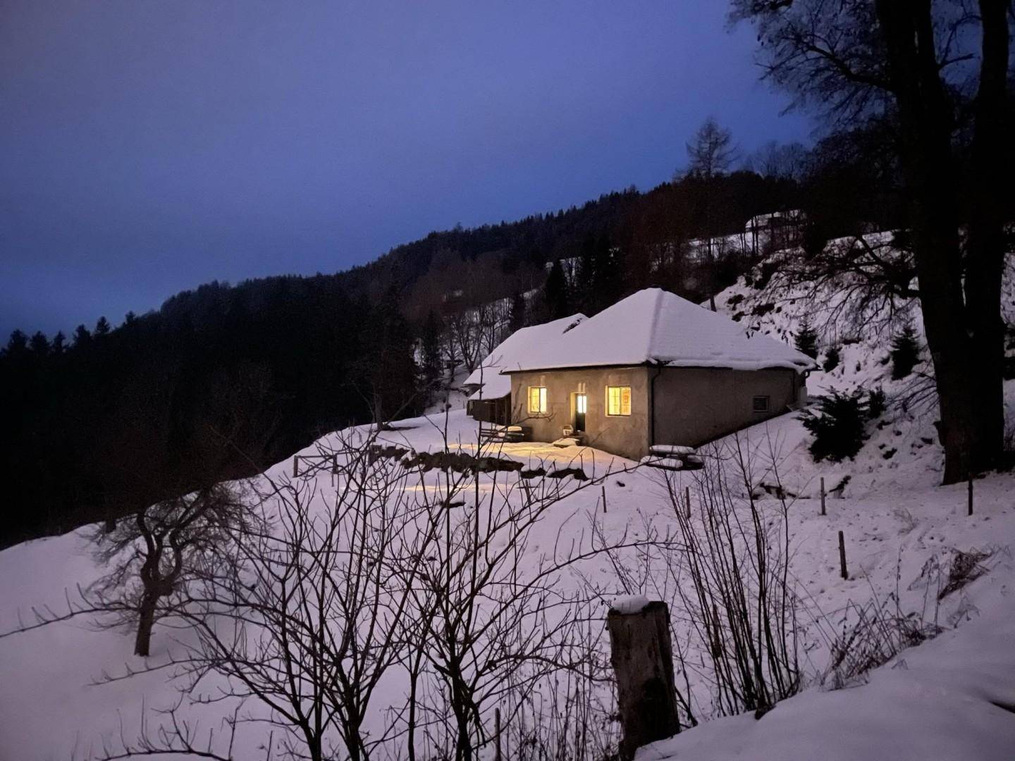 Liegenschaft im Winter