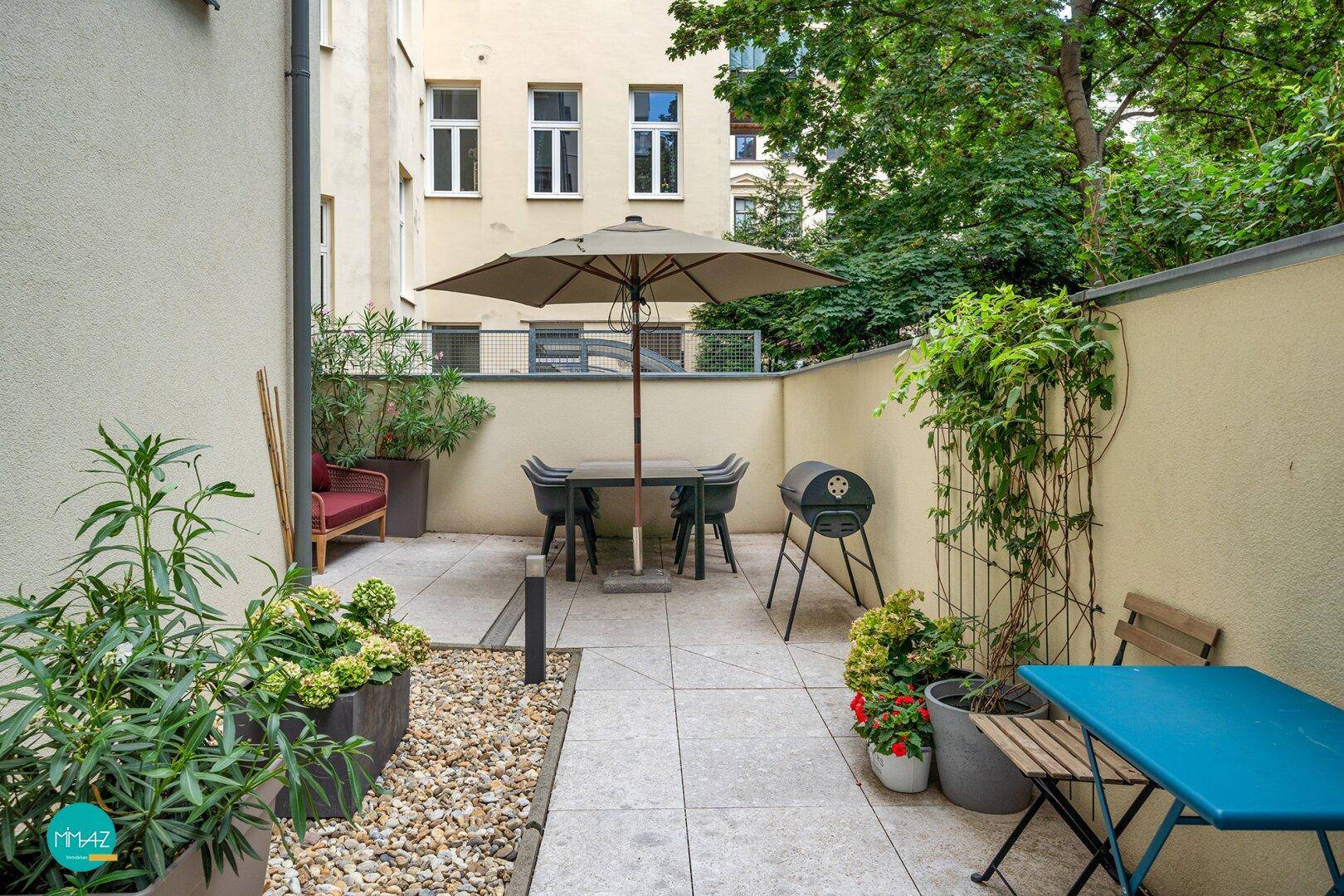 Allgemeingarten | Terrasse im Innenhof zum Rubenspark