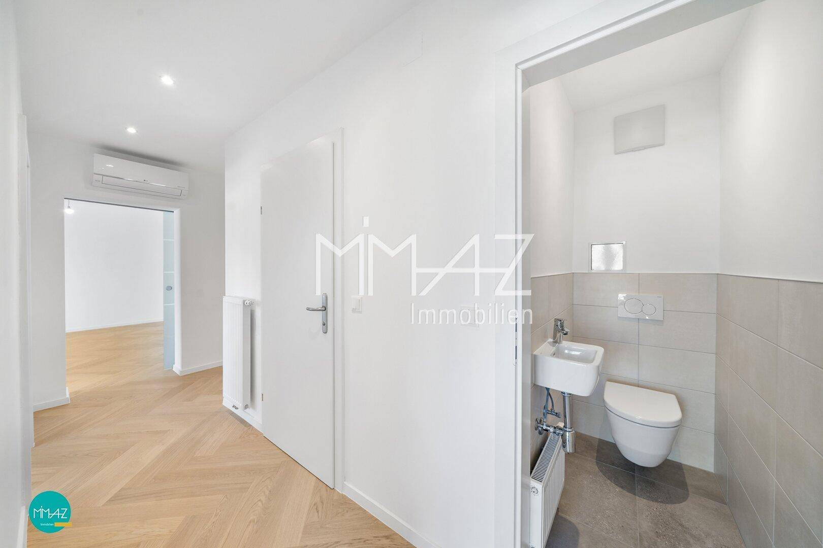 Separate Toilette
