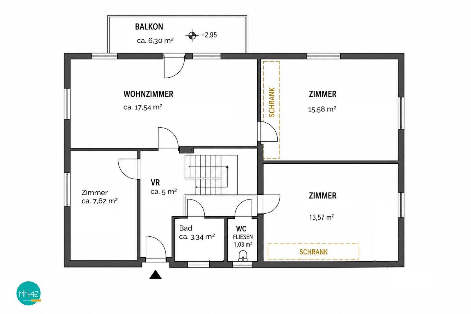 Grundriss des Obergeschosses mit Wohnzimmer, drei weiteren Zimmern, Bad, WC und Balkon.
