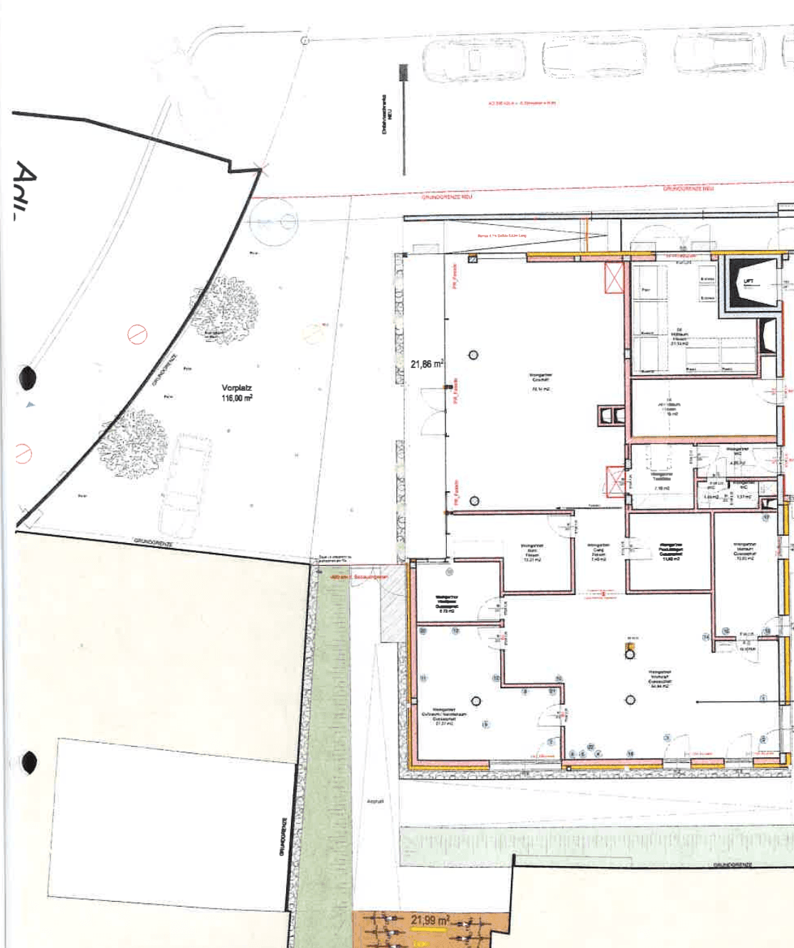 Grundriss mit Darstellung des Grundstücks, des Vorplatzes und der umliegenden Parkflächen.