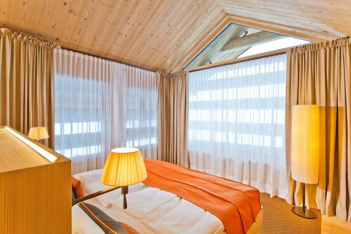 Schlafzimmer 02