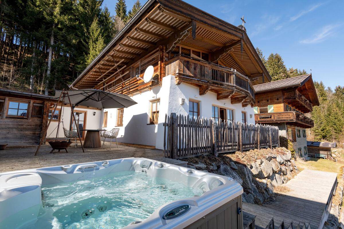 Haus_Penningdoerfl_24a_Hopfgarten_Whirlpool_1