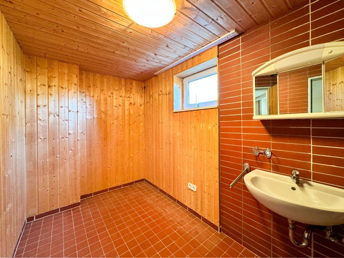 Sauna/ Dusche KG