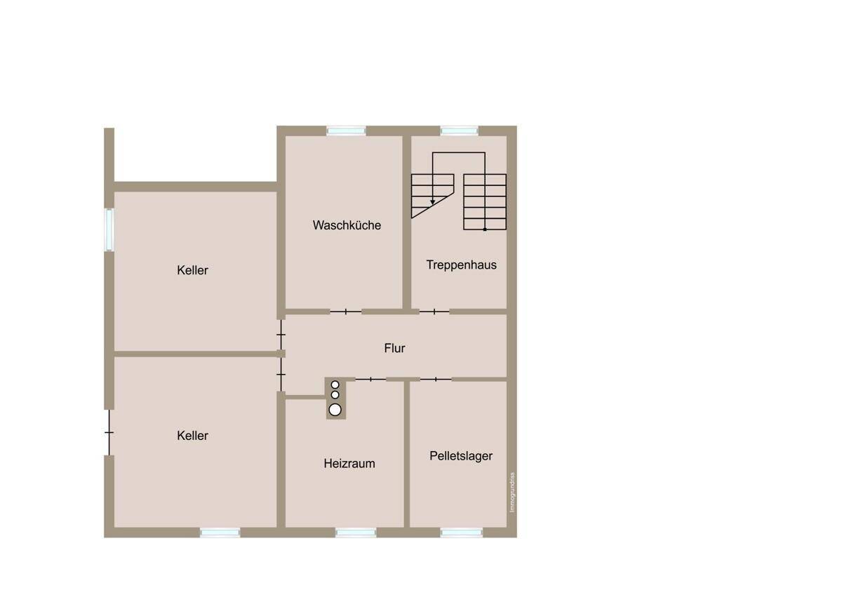 Grundriss des Kellergeschosses mit Kellerräumen, Waschküche, Heizraum und Pelletslager.