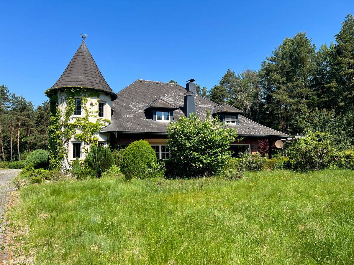 Charmante Landhausvilla mit weitläufigem Naturgrundstück – pohled 3