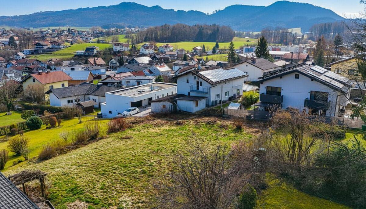 Attraktives Baugrundstück in Bestlage von Henndorf - Ansicht 2