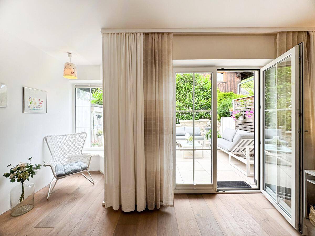 Wohnbereich m. Zugang Terrasse