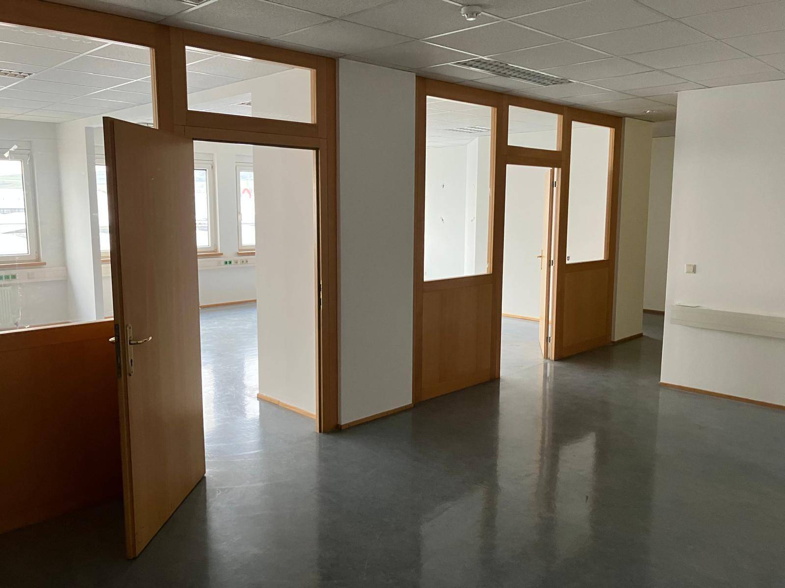Top B15: attraktive Bürofläche zu mieten! B17-1 - Altro