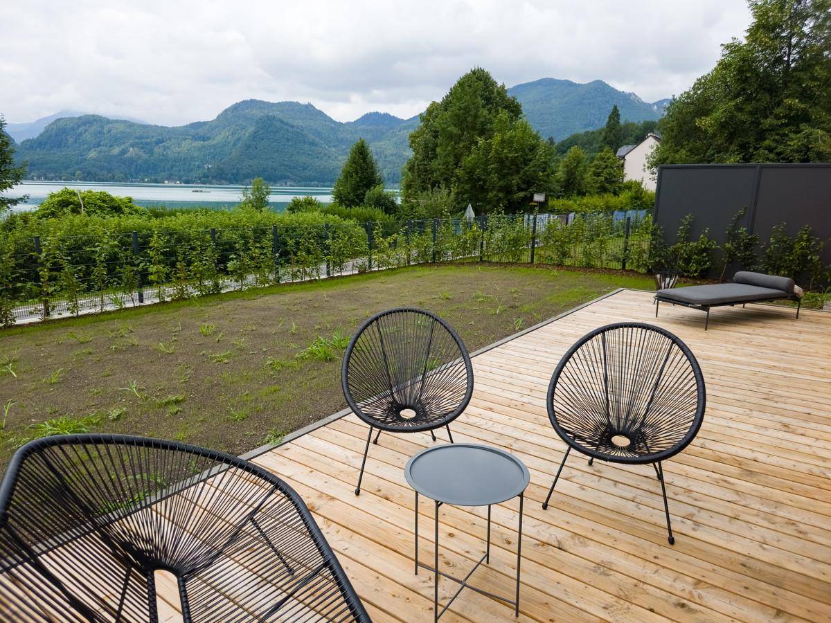 13 Gartenwohnung mit Seeblick