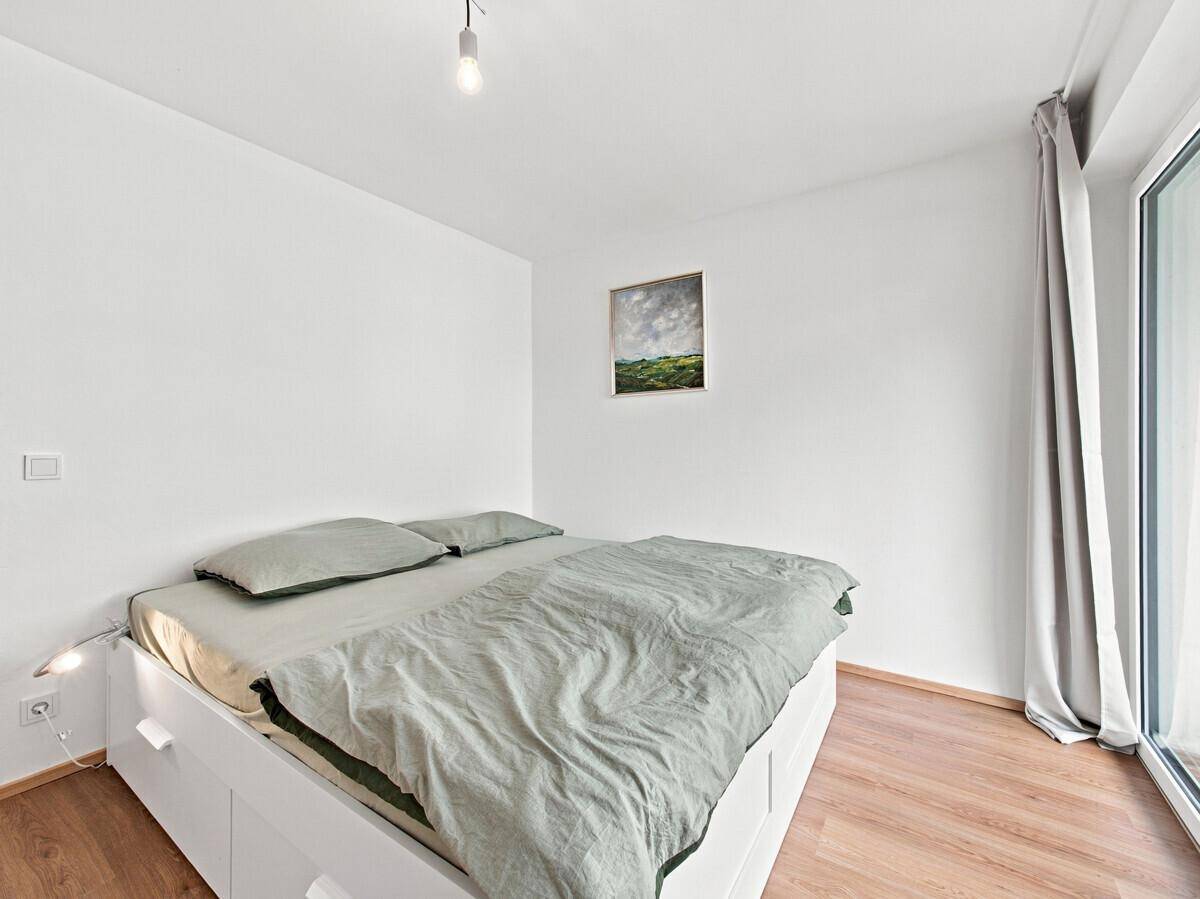 08 Schlafzimmer Ansicht 2