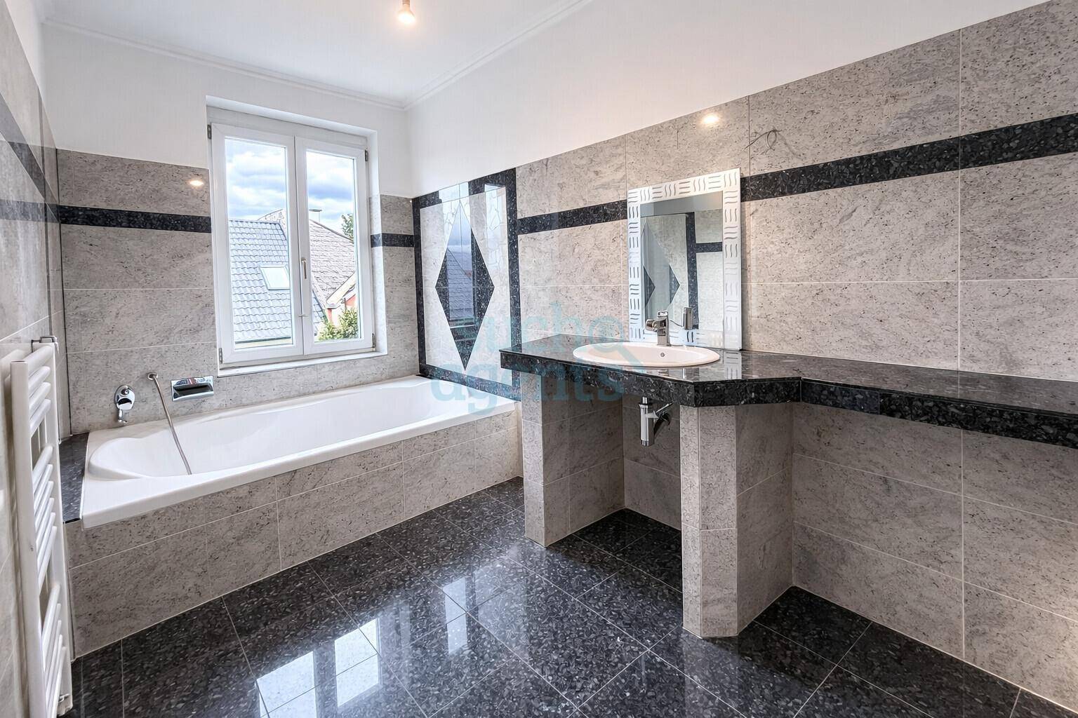Open House: Sonntag 28.06.2026: Leerstehendes Bestandsobjekt, 10 Zimmer auf ca. 275m² – pohled 6