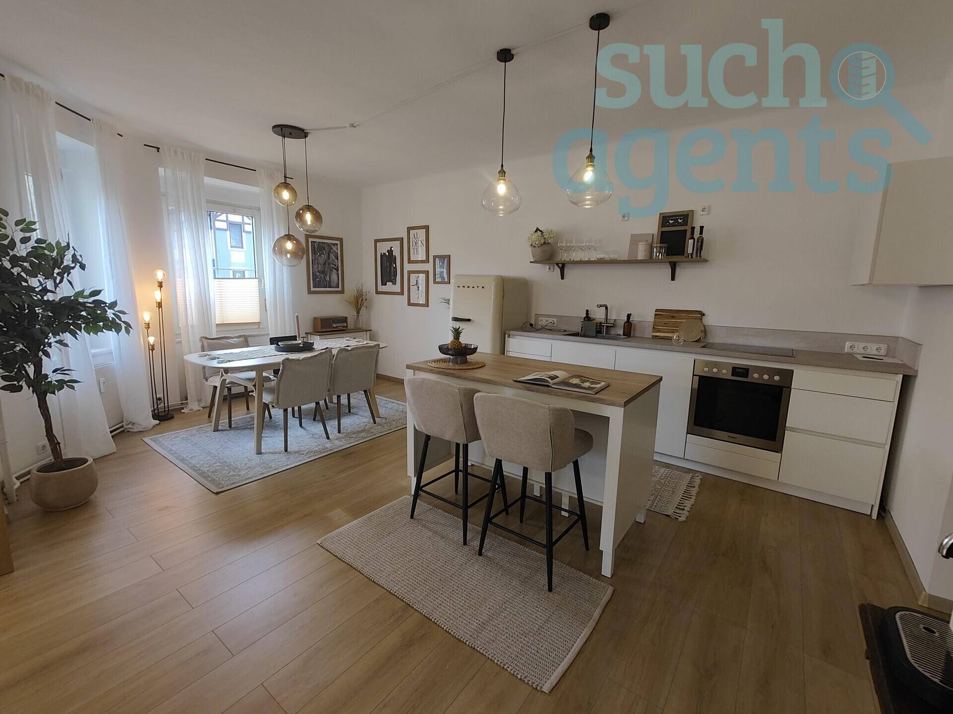 Küche und Essbereich
