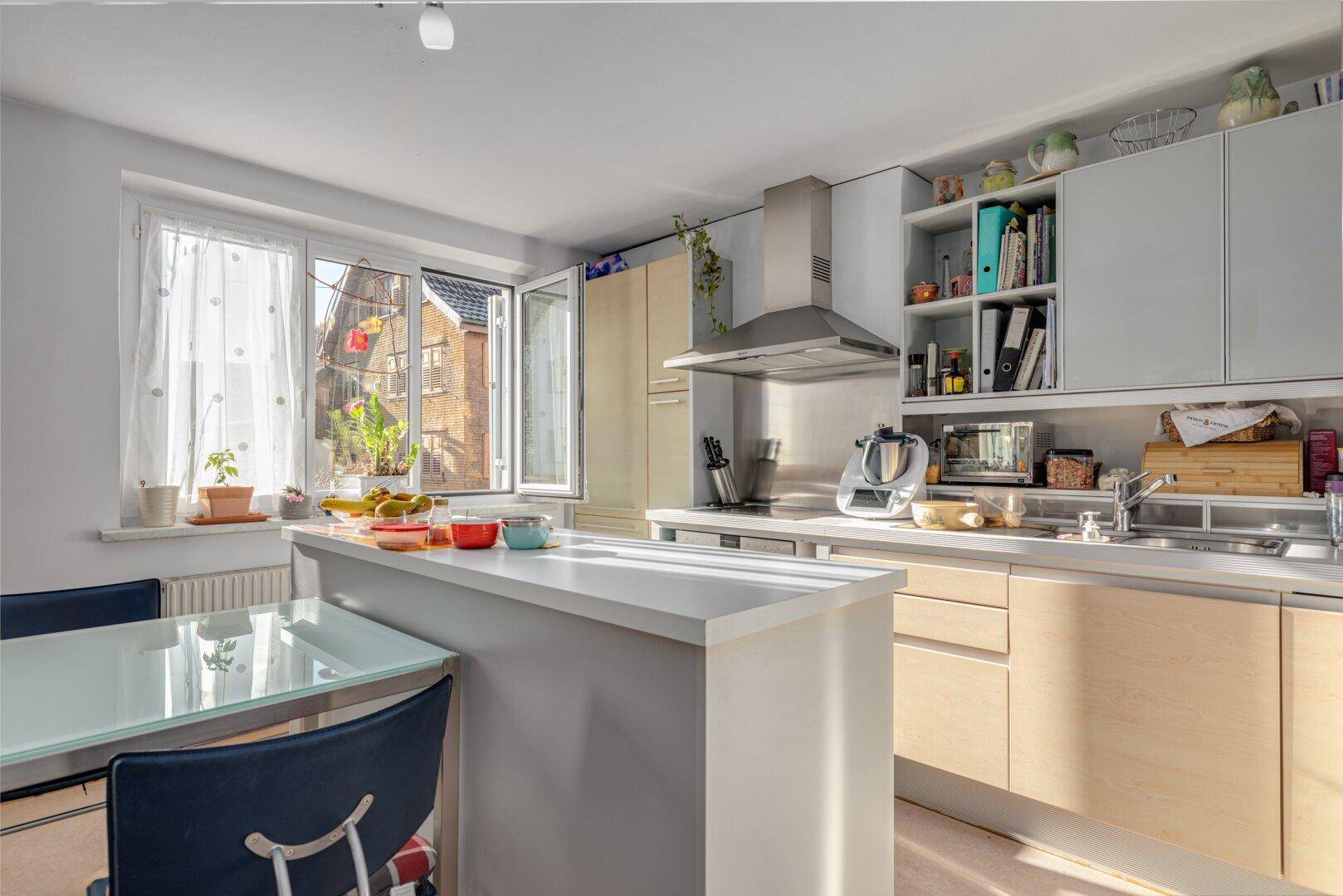 Familien-Traum ! Doppelhaushälfte mit 150m², 6 Zimmern und 2 Bädern - Ansicht 5