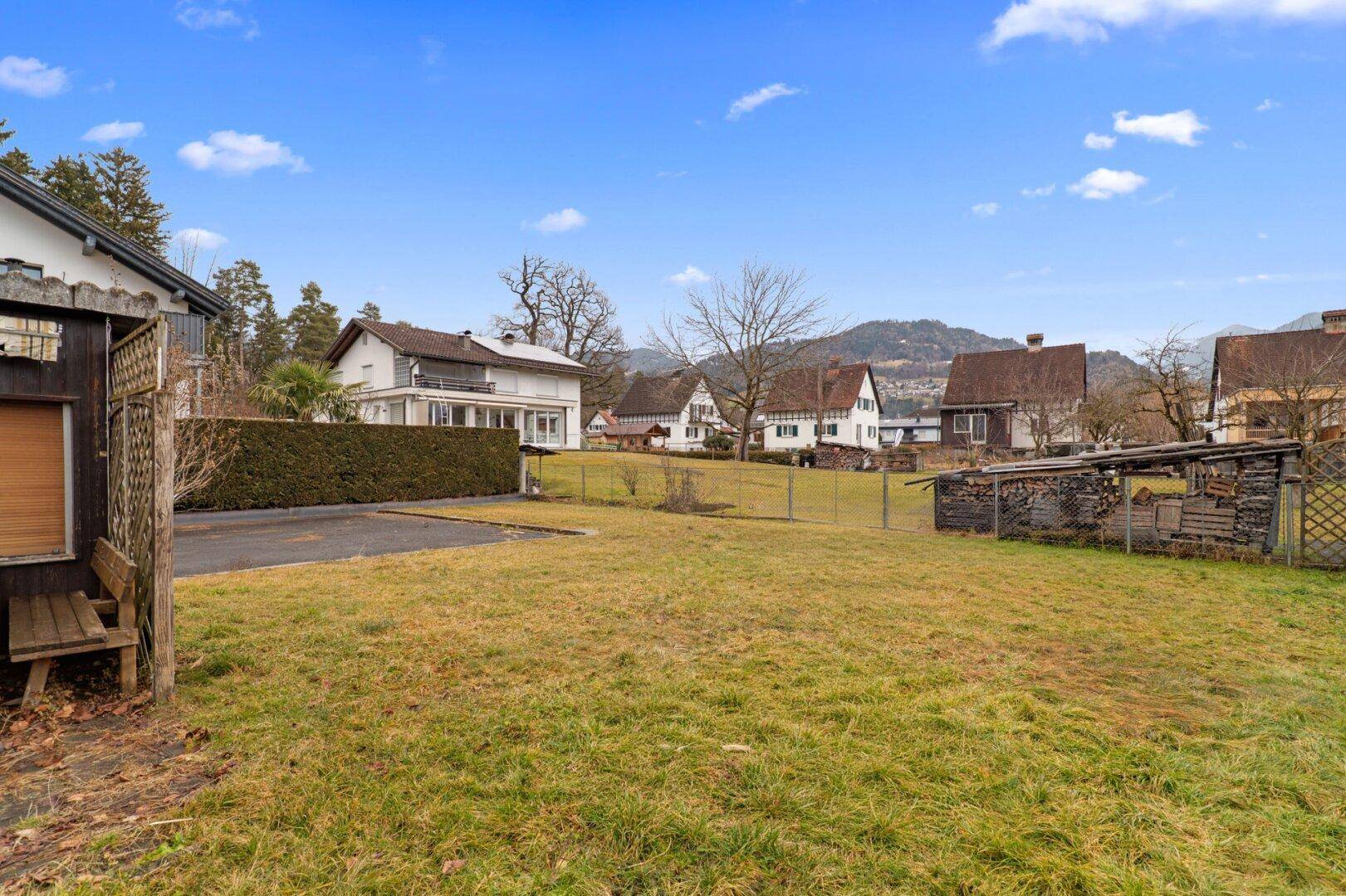 Haus in Rankweil mit Garten, Garage &amp; Bergblick – Renovierungsprojekt mit viel Potential – pohled 4
