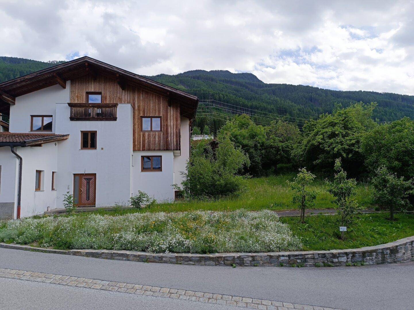 Große Chance!! Zweifamilienhaus ideal auch für Praxis, in Rinn, mit 1800 qm großen Grundstück!! - Mynd 3