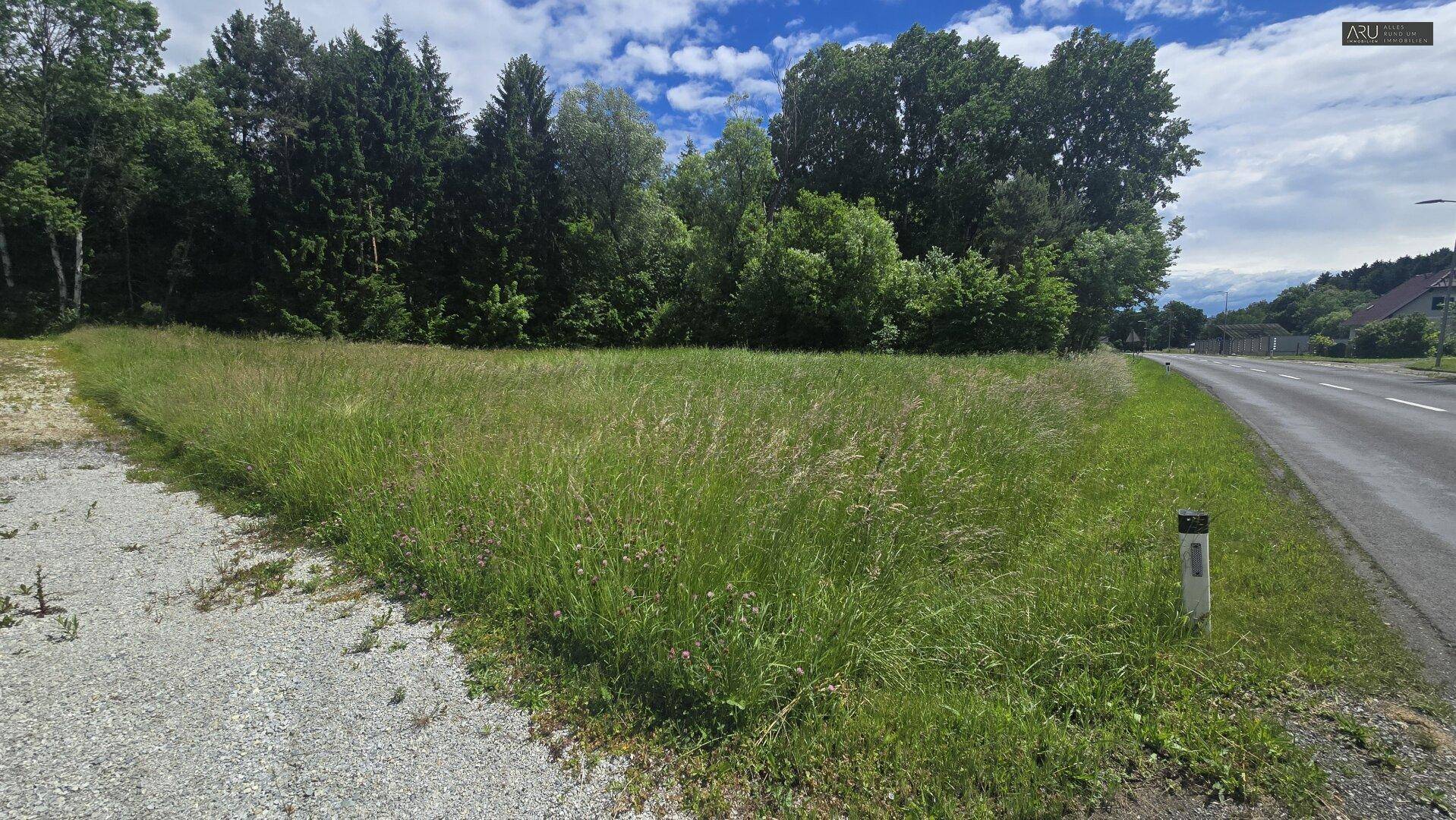 Exklusives, ebenes Baugrundstück mit ca. 1.375 m² – Raum für Visionen und Lebensqualität – pohled 4