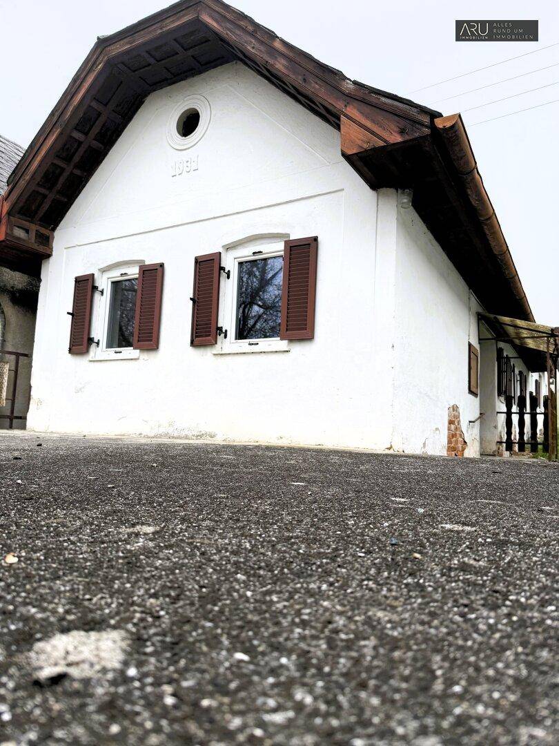 Sanierungsbedürftiger Weinkeller/Wohnhaus mit Weingarten - Ansicht 3