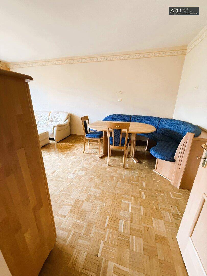 Großzügige und gepflegte 4-Zimmer-Wohnung mit Loggia in Hartberg - Mehr