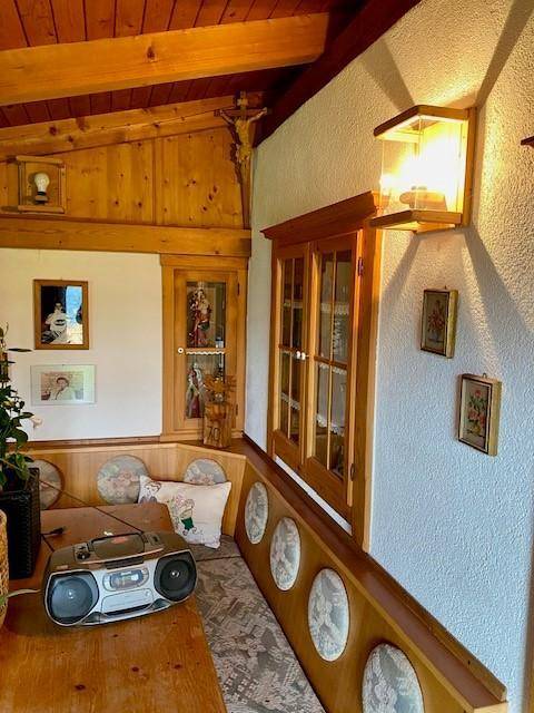 Gartenhütte Tisch