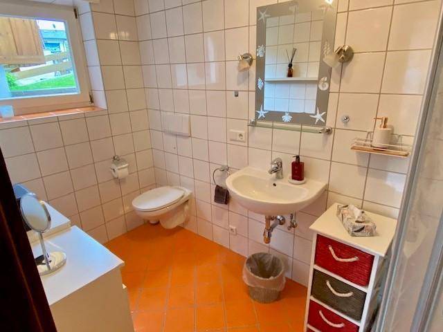 Badezimmer 2