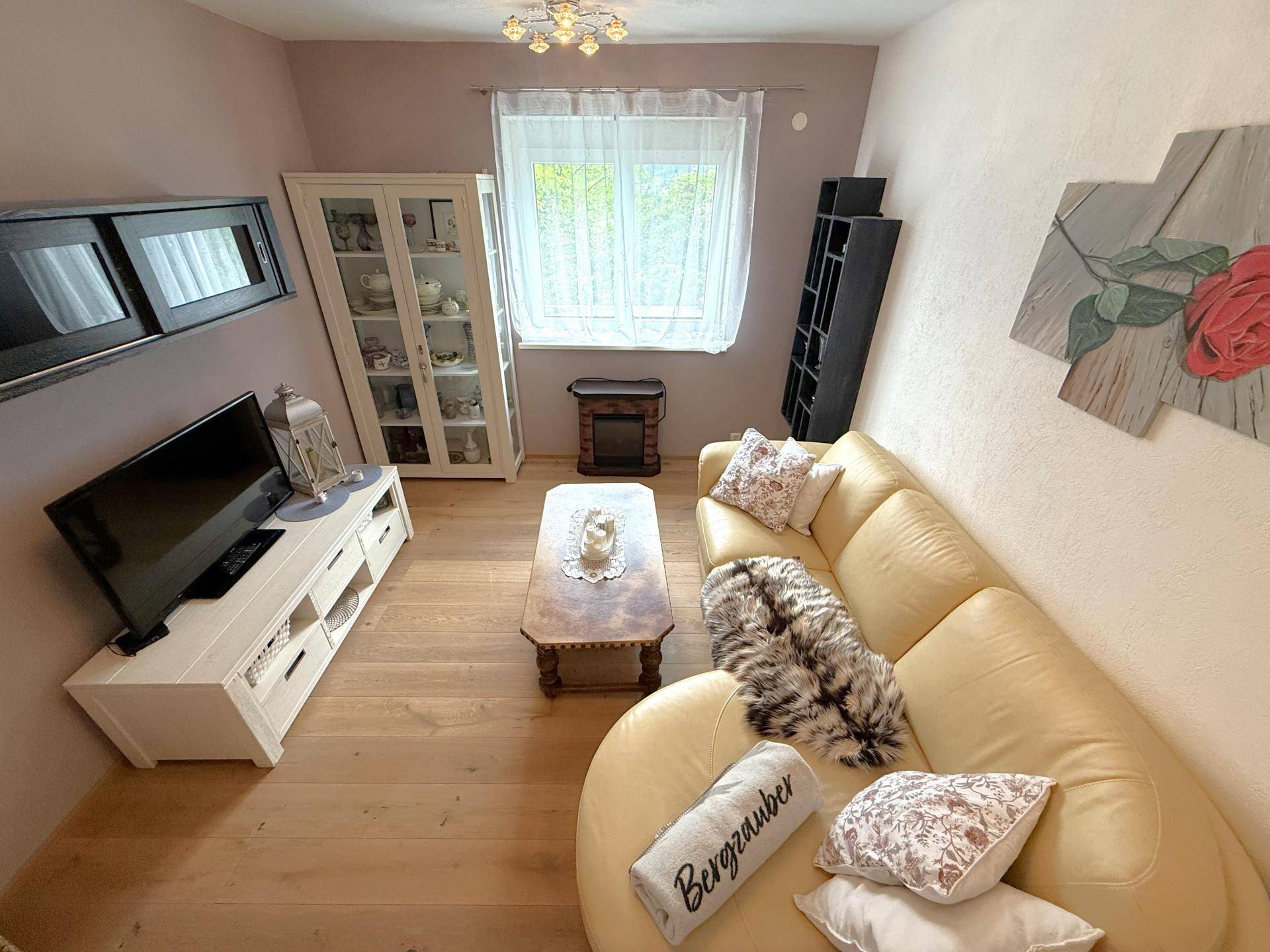 Gästewohnung: Wohnzimmer