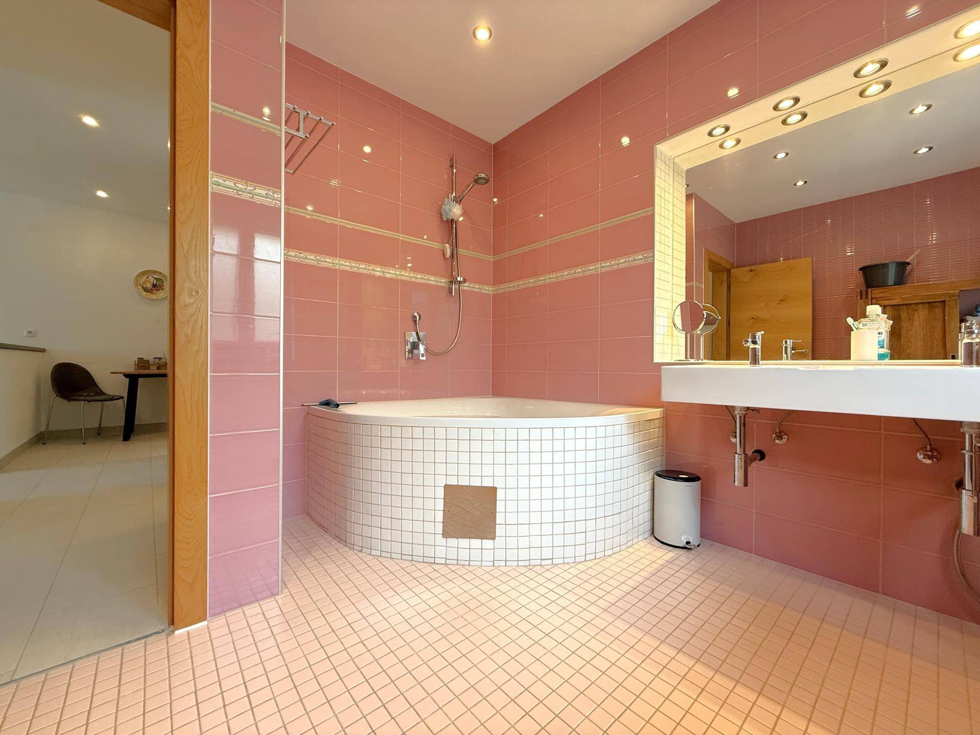 Gästewohnung: Badezimmer