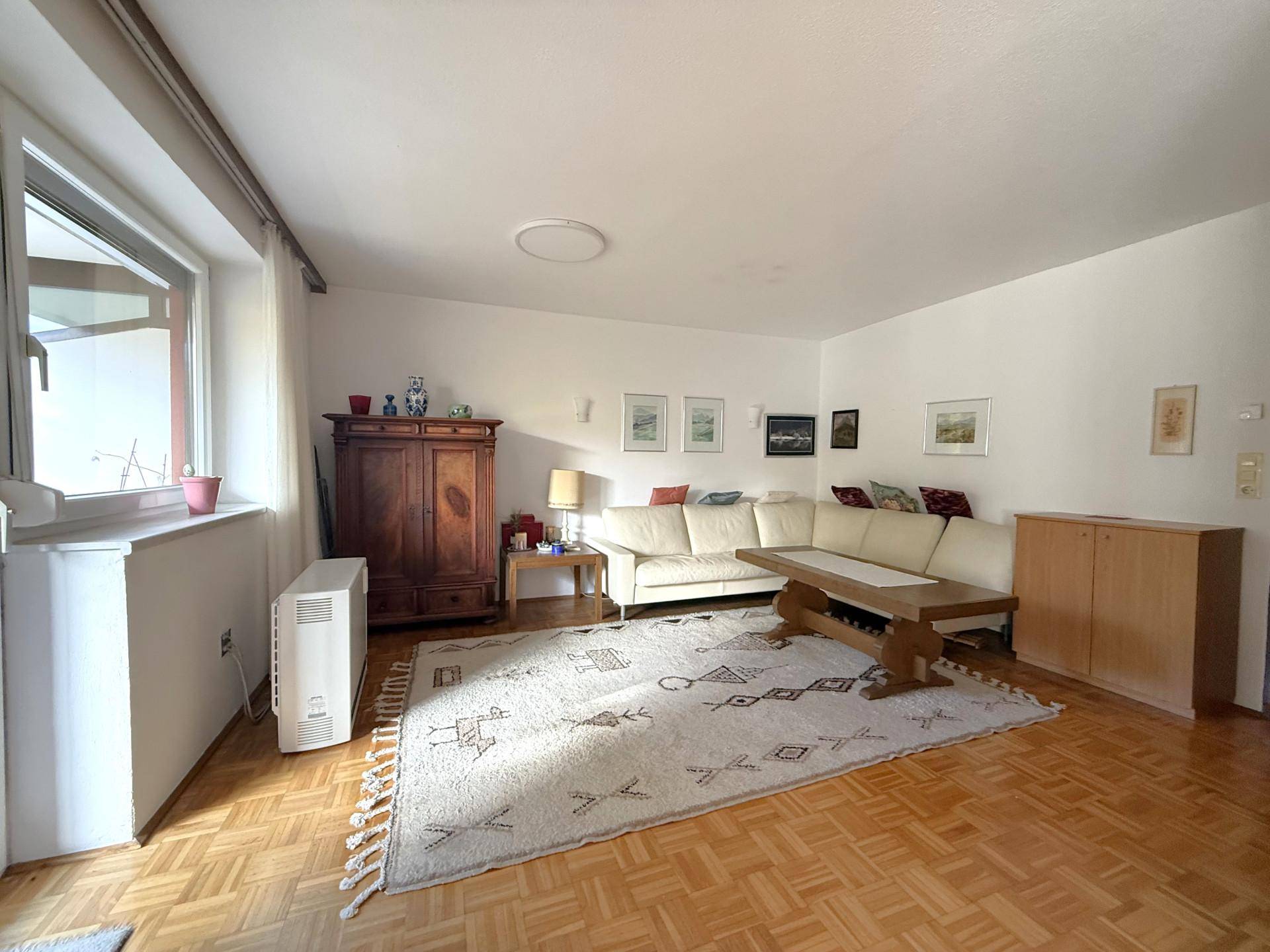 Wohnzimmer Ansicht 2