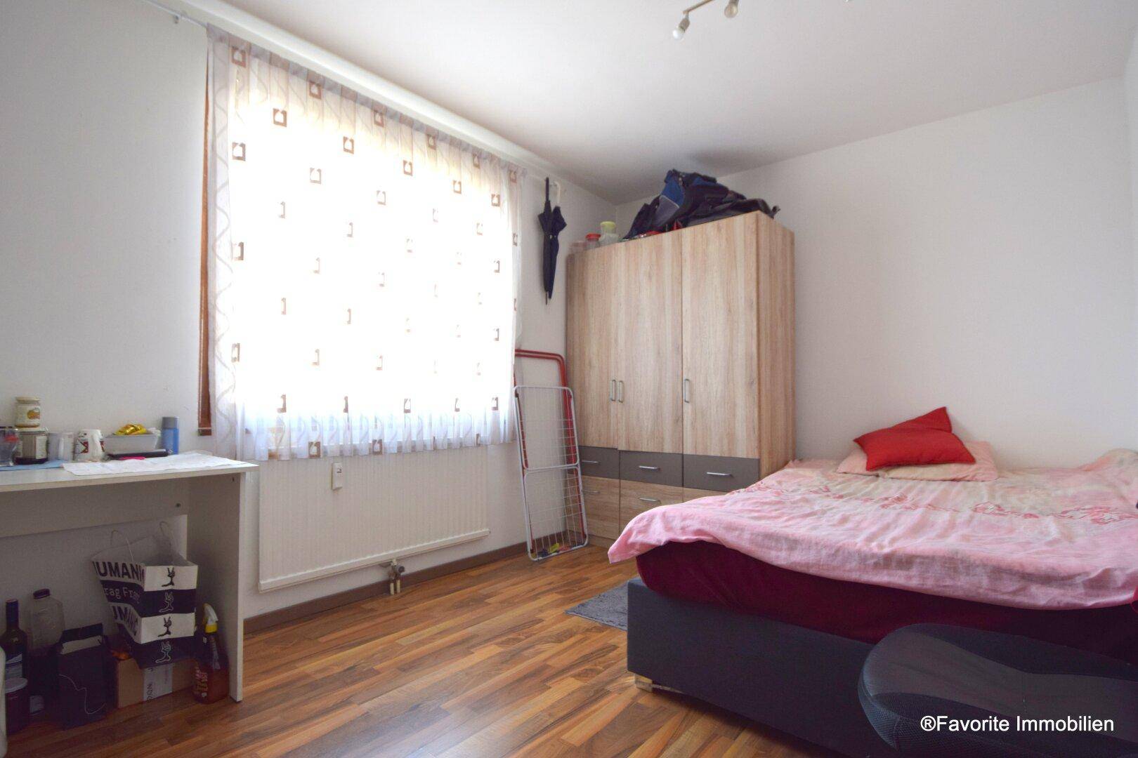 Schlafzimmer Nr. 1