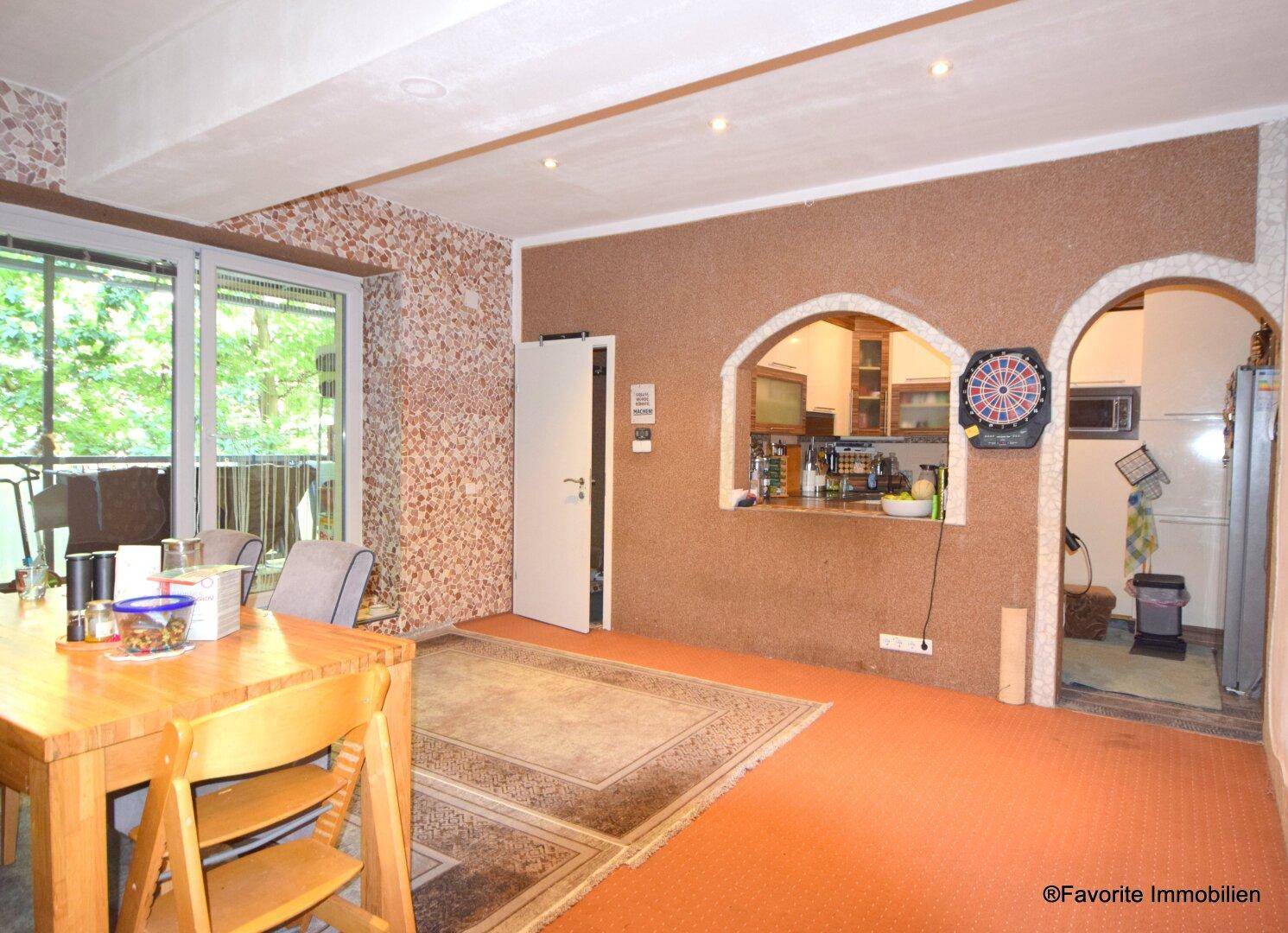 Küche + Esszimmer