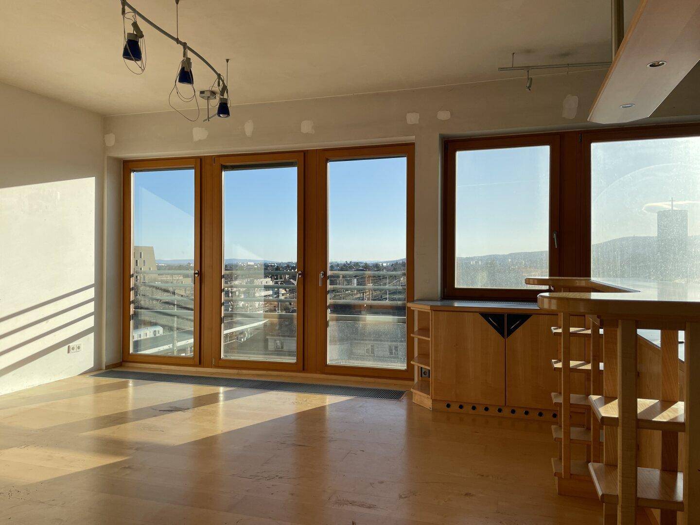 Großzügiges 4-Zimmer Büro mit Atrium direkt am Bahnhof-Liesing - View 2