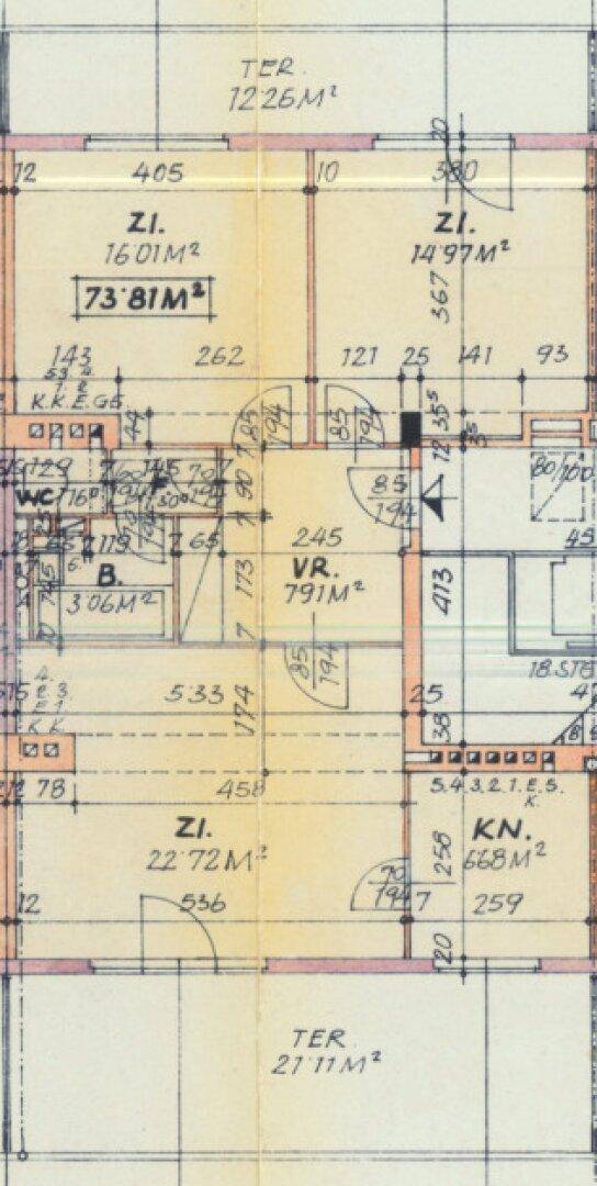 Detaillierter Grundriss mit Raumaufteilung und Flächenangaben für die Wohnung.
