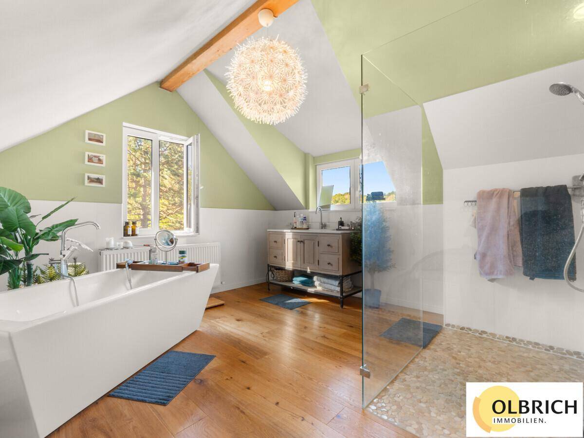 Master-Badezimmer