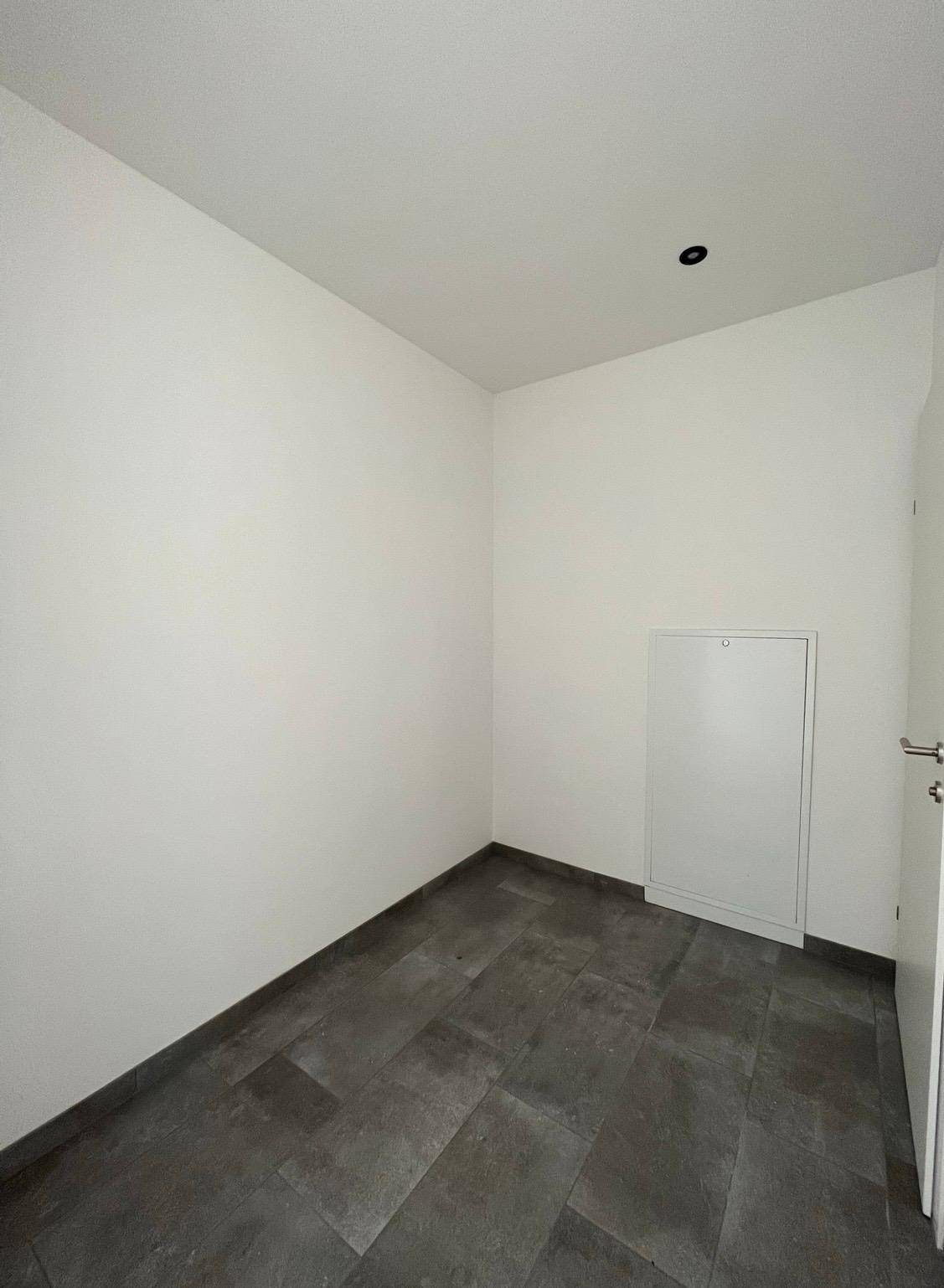 Sehr schöne und neuwertige Wohnung mitten im Zentrum von St. Johann im Pongau zu vermieten - Ansicht 5
