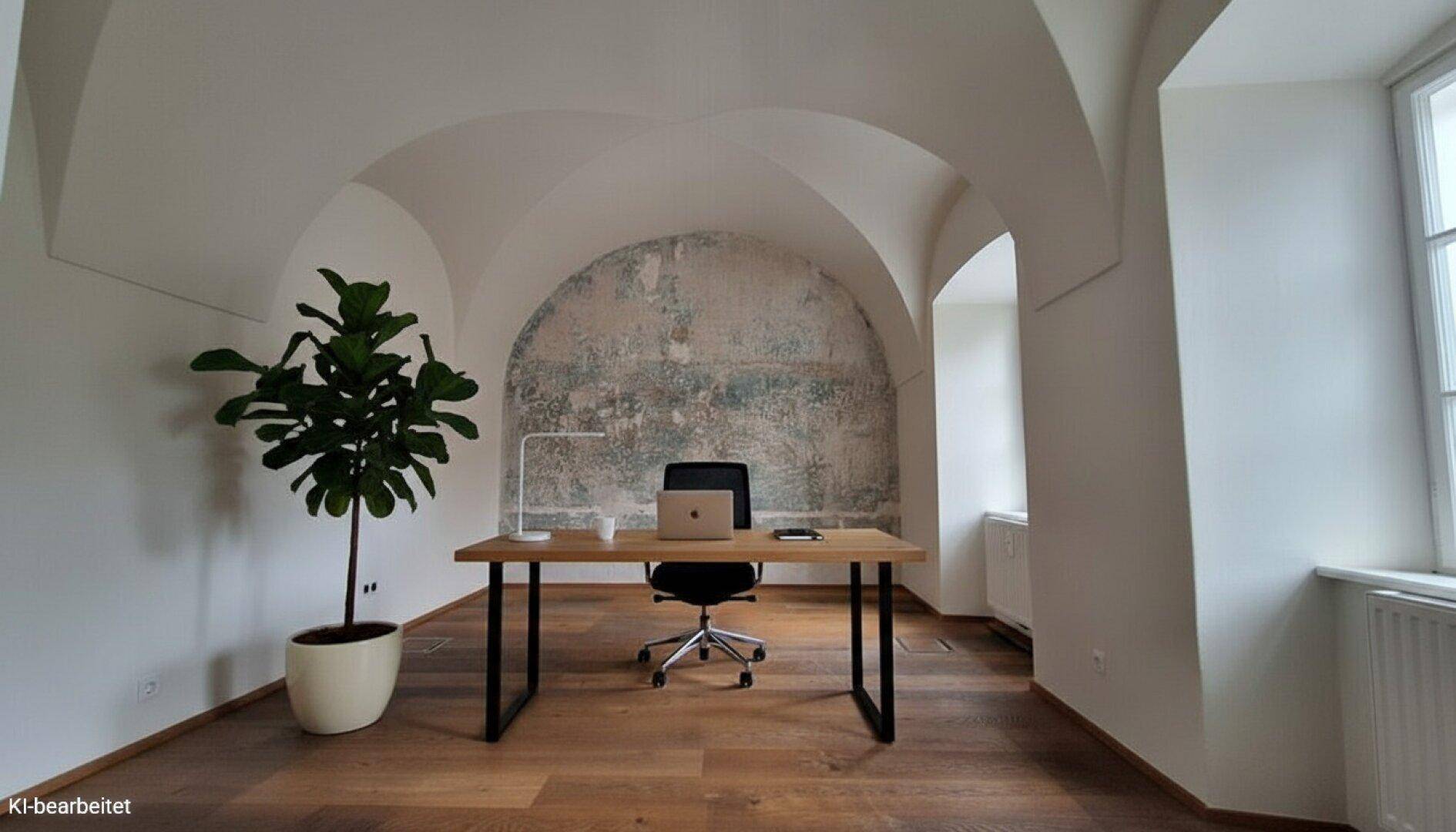 Helles Büro mit Gewölbedecke, Holzboden und einer markanten strukturierten Wand, schafft eine einzigartige Atmosphäre.