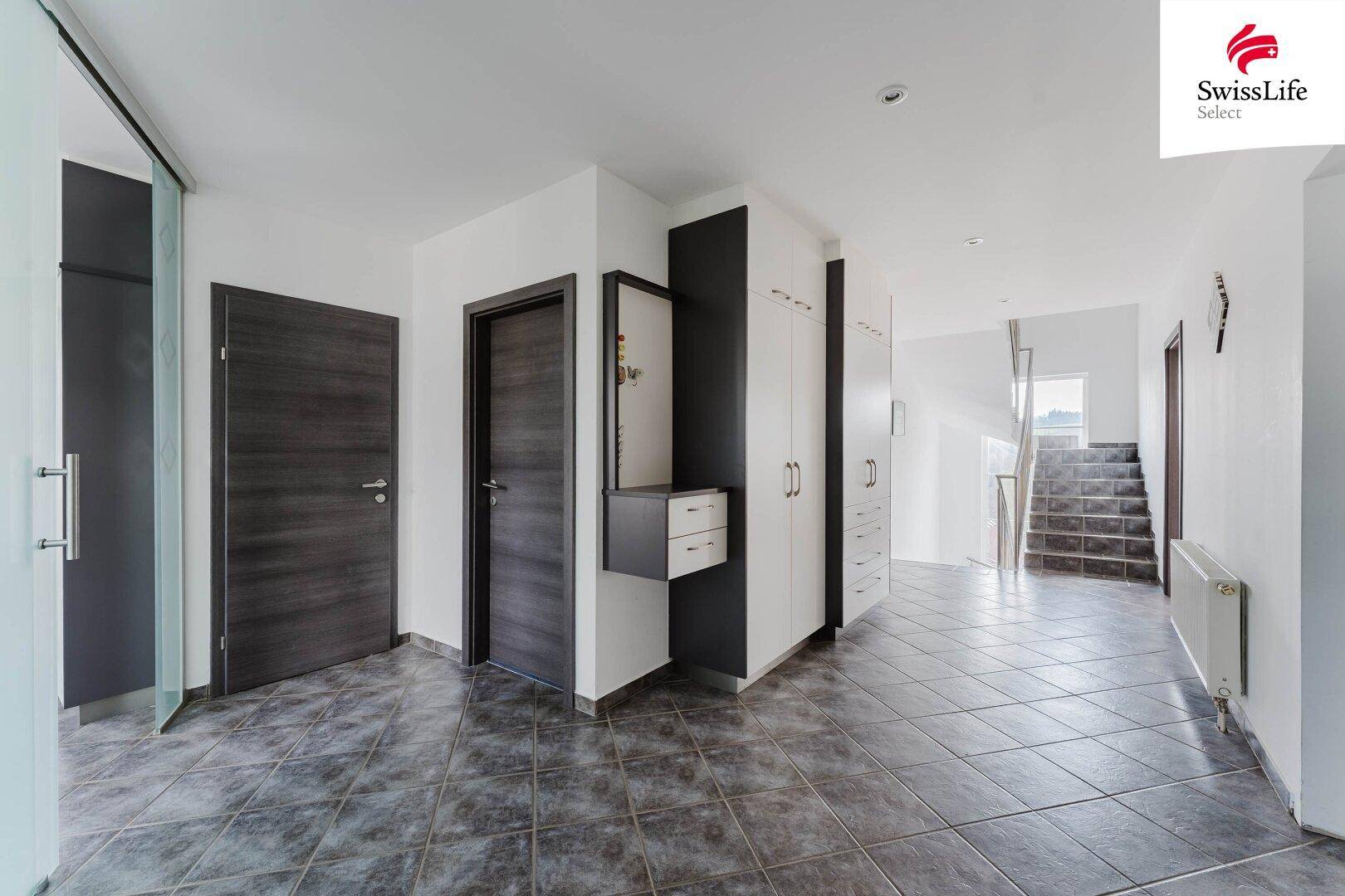 Wohntraum mit Extras: Pool 10x4, XXL-Terrasse mit Ausblick &amp; Doppelgarage – další