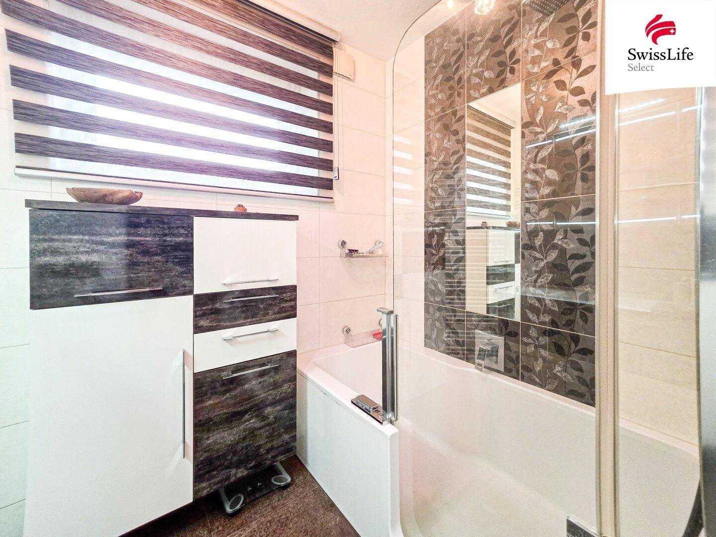 Wanne mit Duschzugang