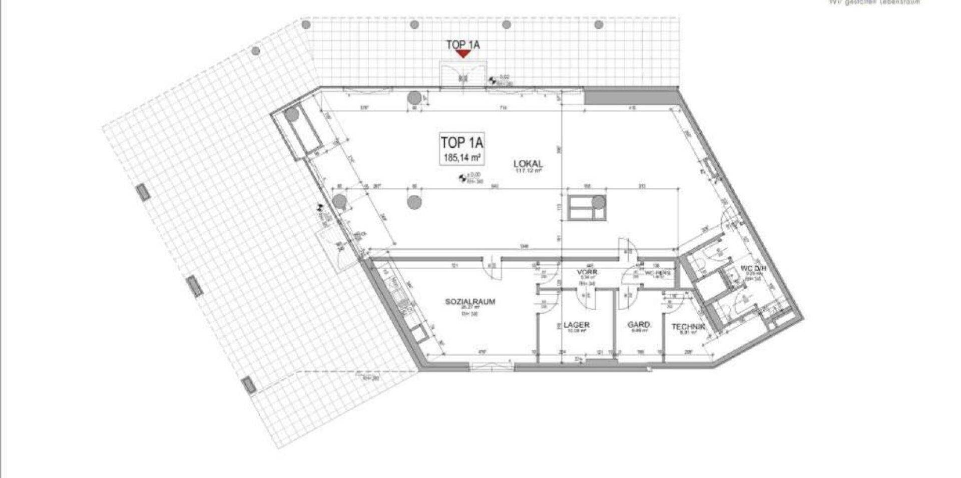 Grundriss eines Gewerberaums mit einer Fläche von 185,14 m² und verschiedenen Funktionsbereichen.