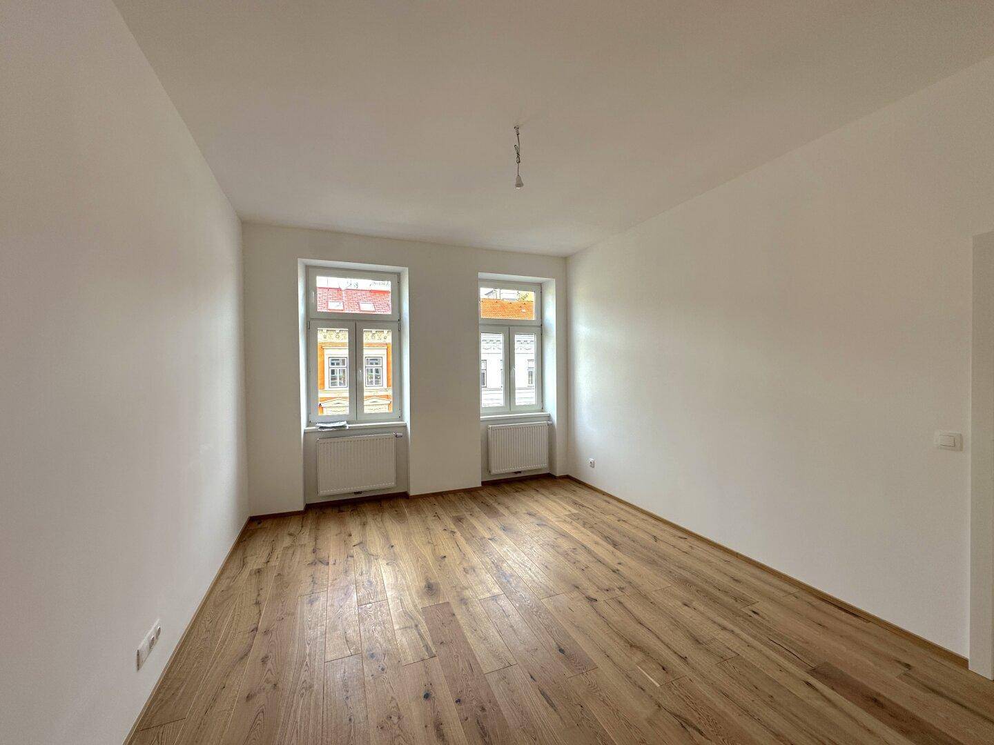 Erstbezug nach Sanierung! charmante 2-Zimmer Altbauwohnung trifft auf modere Ausstattung - jetzt zuschlagen - Widok 6