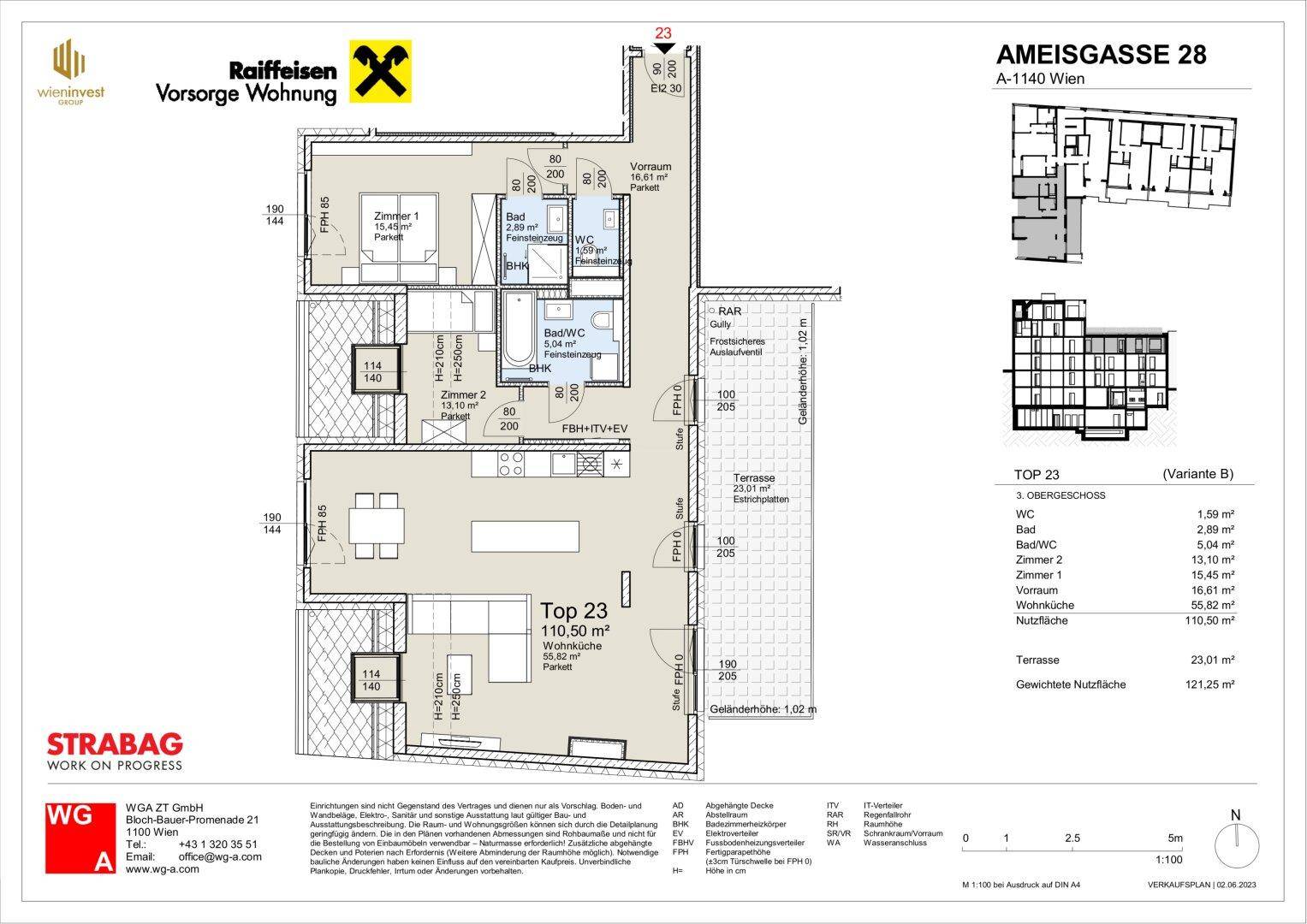 Detaillierter Grundriss einer Wohnung mit drei Zimmern und großer Terrasse.