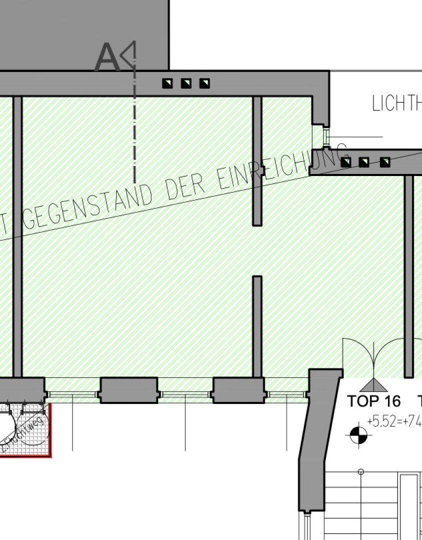 Grundrissplan mit markierten Bereichen und Treppenhauszugang.