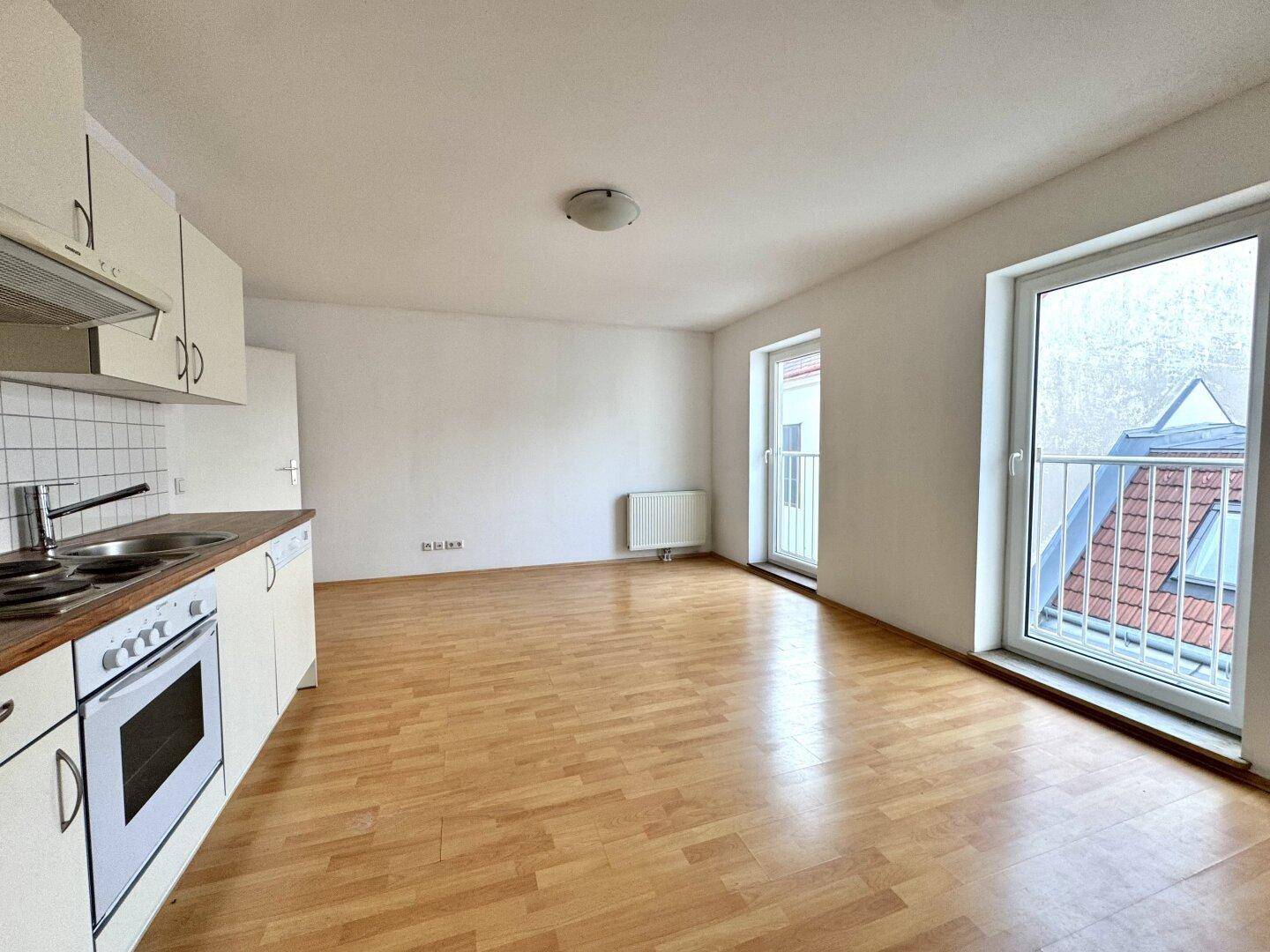 Lichtdurchflutete 2-Zimmer-Dachgeschosswohnung mit perfekter Anbindung - Widok 2