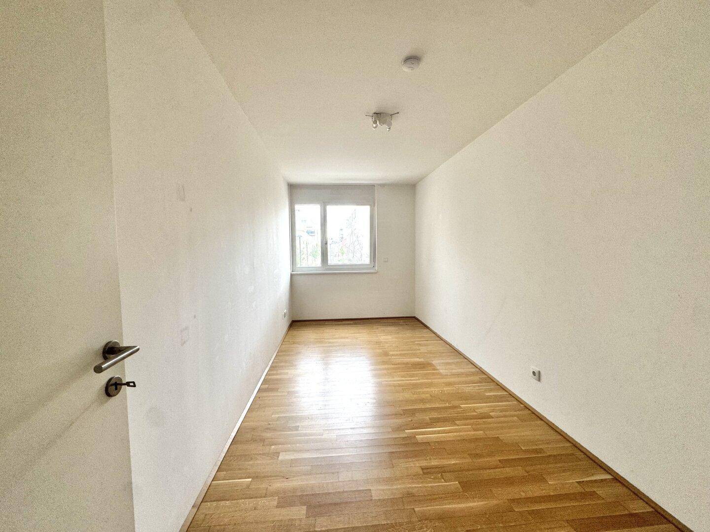 3-Zimmer mit Loggia in Ruhelage - Więcej