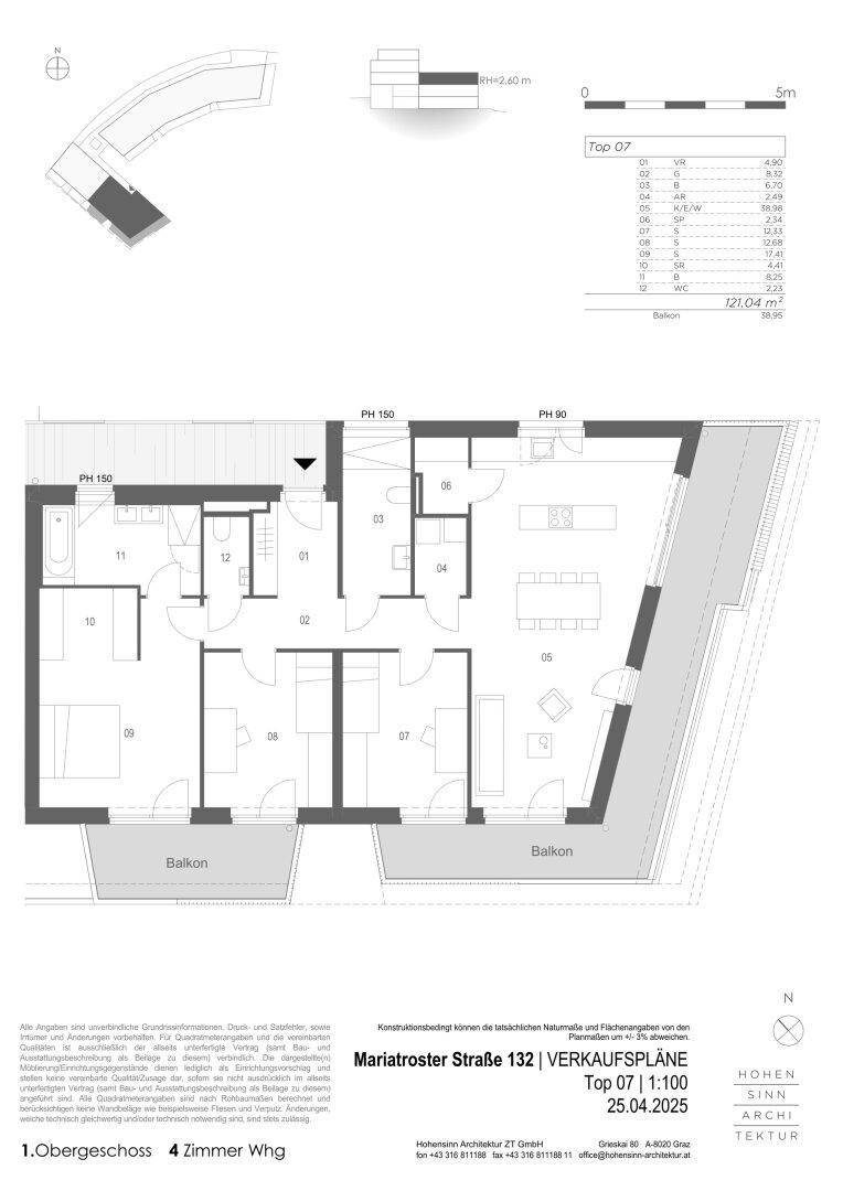 Grundriss des Obergeschosses mit vier Zimmern, offenem Wohnbereich und zwei Balkonen.