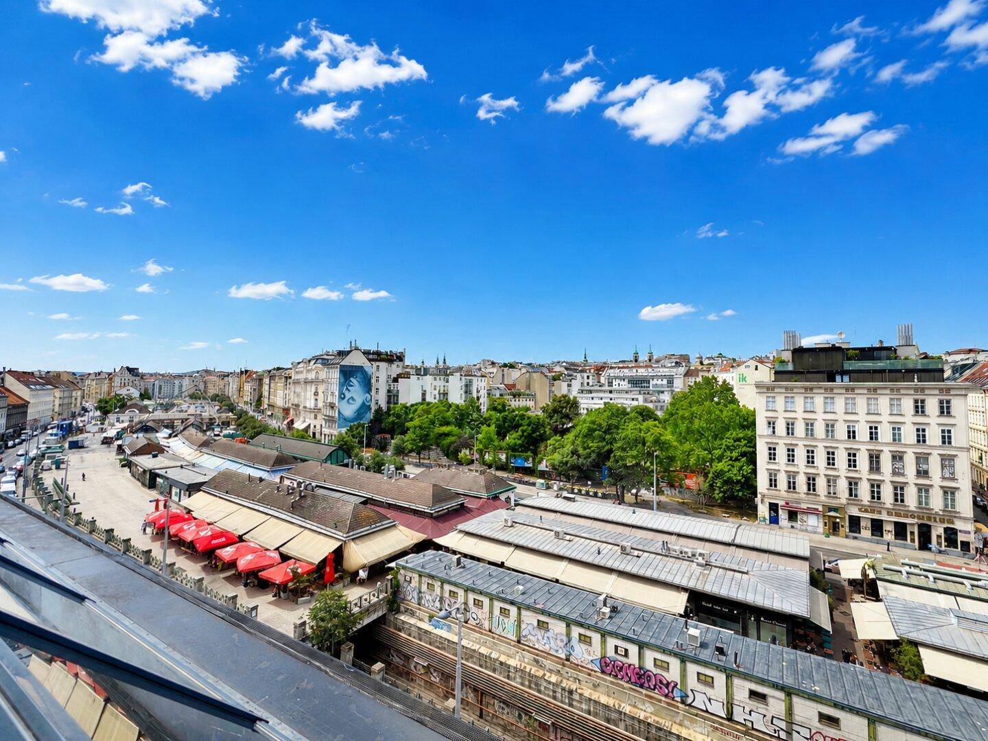 ÜBER DEN DÄCHERN DES NASCHMARKTES ! PENTHOUSE FOR SALE ! – pohled 3