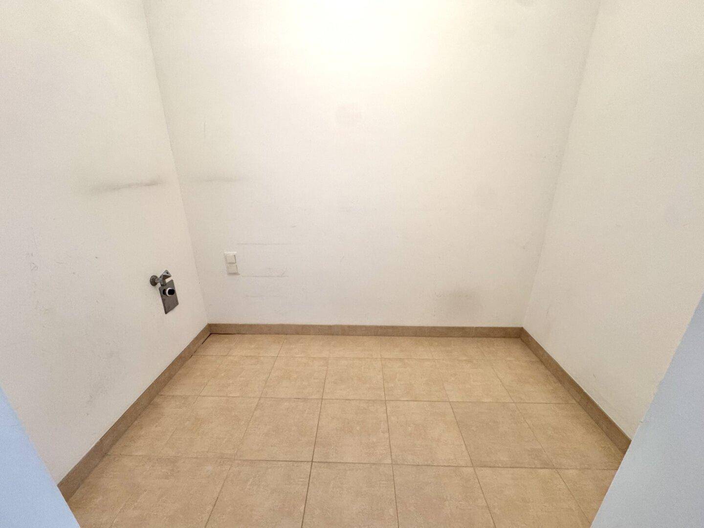 Schöne 2-Zimmer Wohnung mit Loggia an der Brünner Straße - Mehr