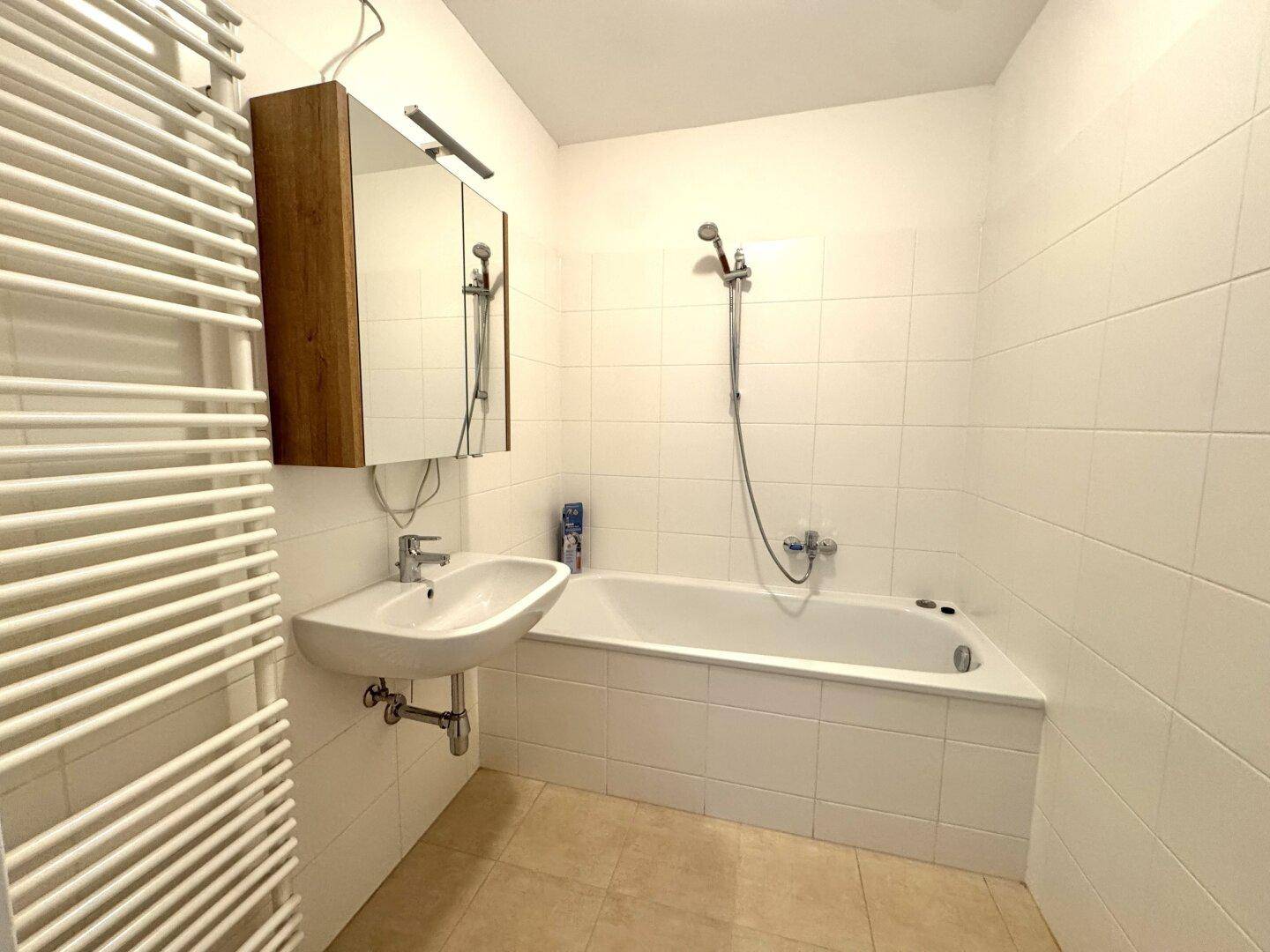 Schöne 2-Zimmer Wohnung mit Loggia an der Brünner Straße - Ansicht 6