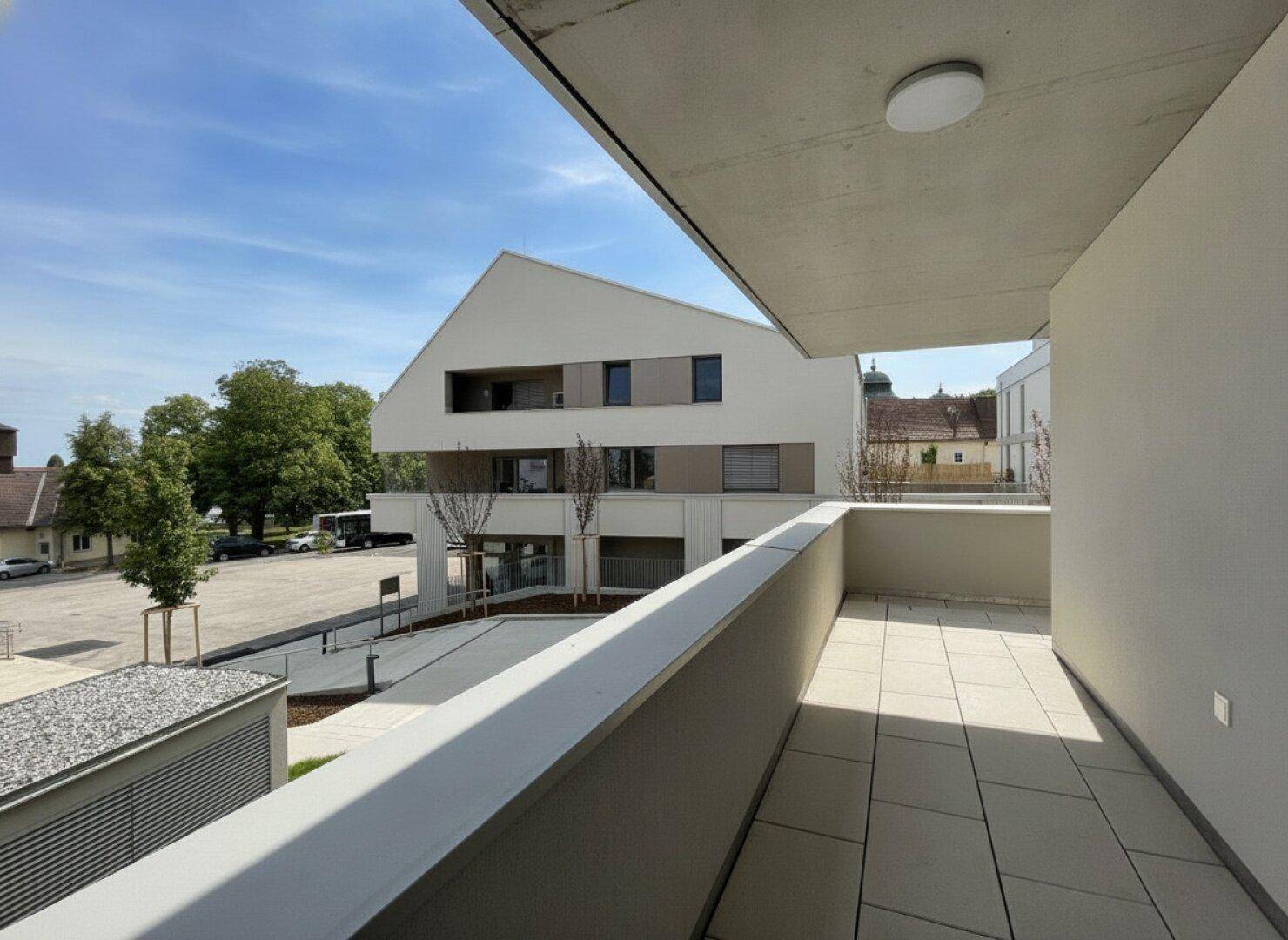 FLORIANI – Quartier am Tullnerfeld - 4 Zimmer Familientraum mit 2 Bäder &amp; schönem Balkon - Stilvolle Ausstattung - Bahnhof Tullnerfeld in der Nähe - PROVISIONSFREI - Ansicht 3